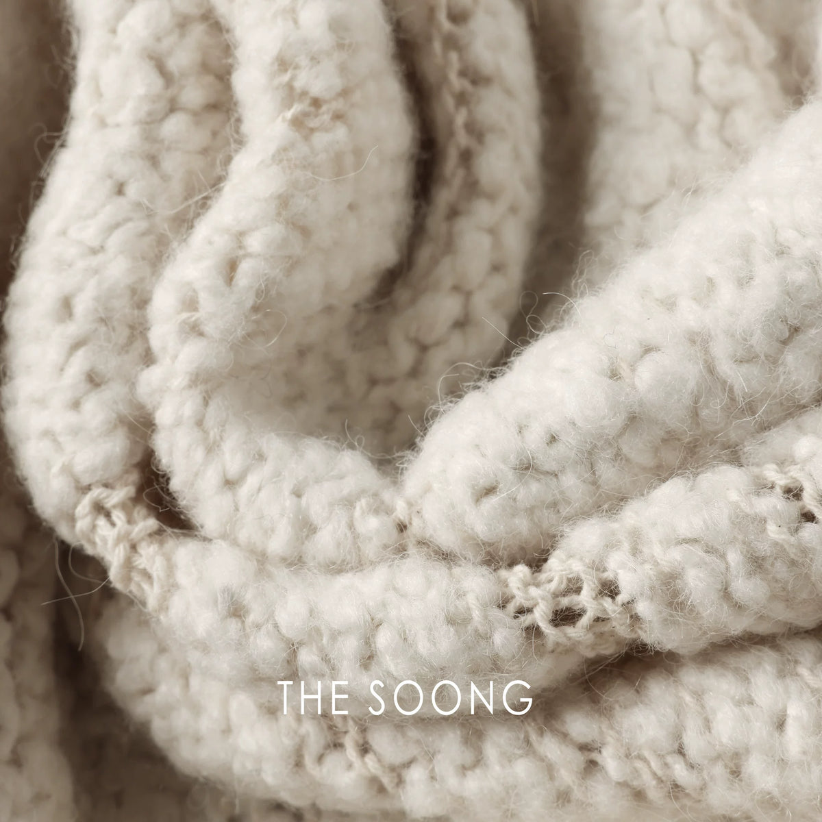 THESOONG/Combination of Solid and Sheer Handmade Woven Irregular Hollow Design Winter Alpaca Knit Sweater