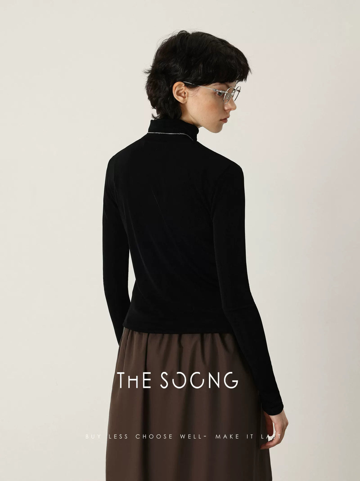 THESOONG/Classic Fashionable Acetate Soft Textured Black Turtleneck Slim Fit Base Top 7341