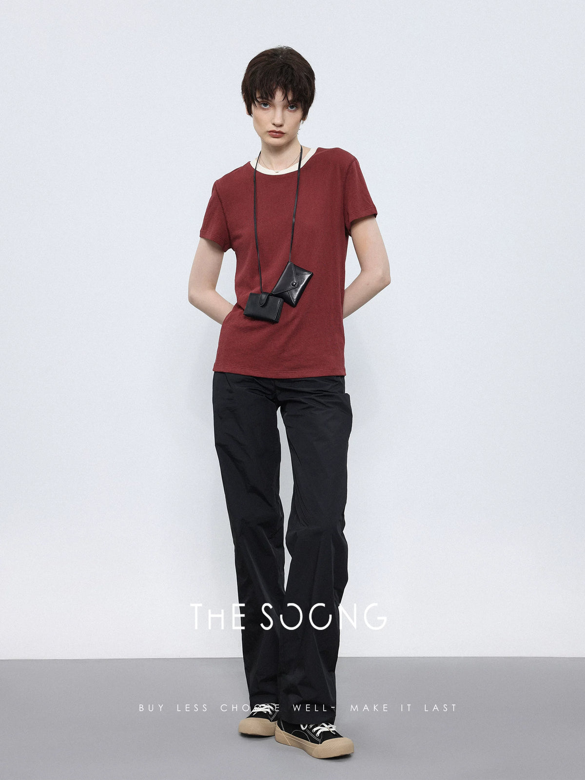 THESOONG/first-layer calf black lightweight neck-hanging stylish new women's earphone card holder