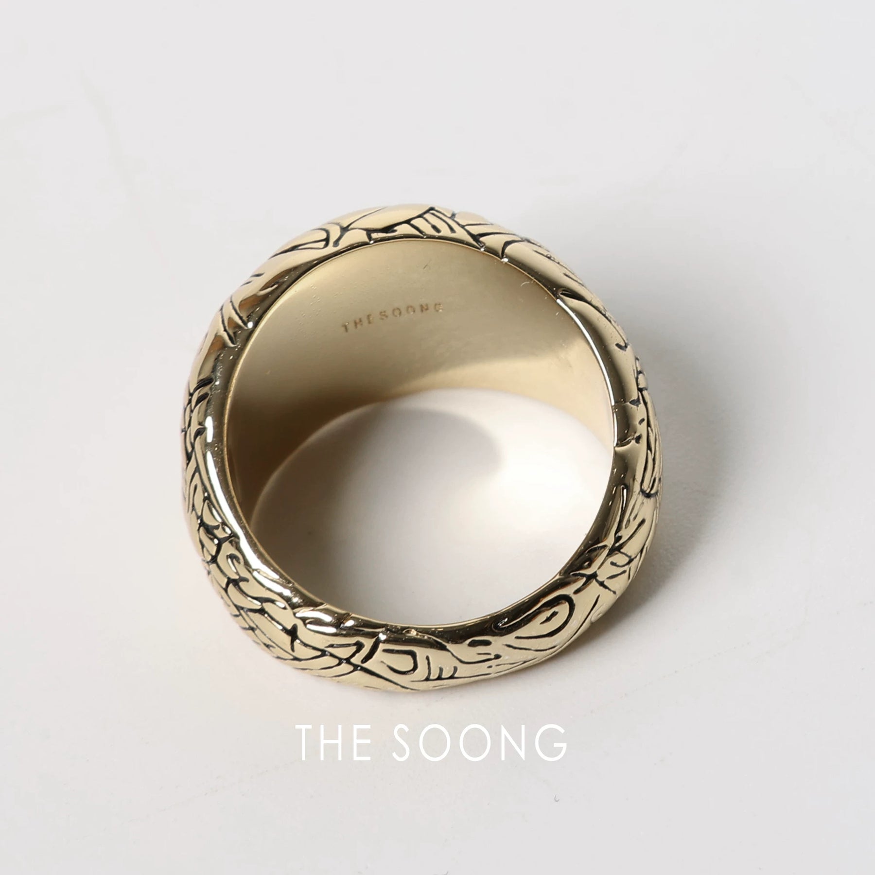 HESOONG/French Retro Handmade Distressed Embossed Totem Women's Ring 6361