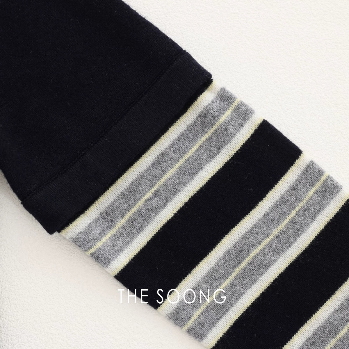 THESOONG/Twilight Blue Layer 100% Australian Merino Wool Crew Neck Loose Two-in-One Look Striped Sweater for Women 9246