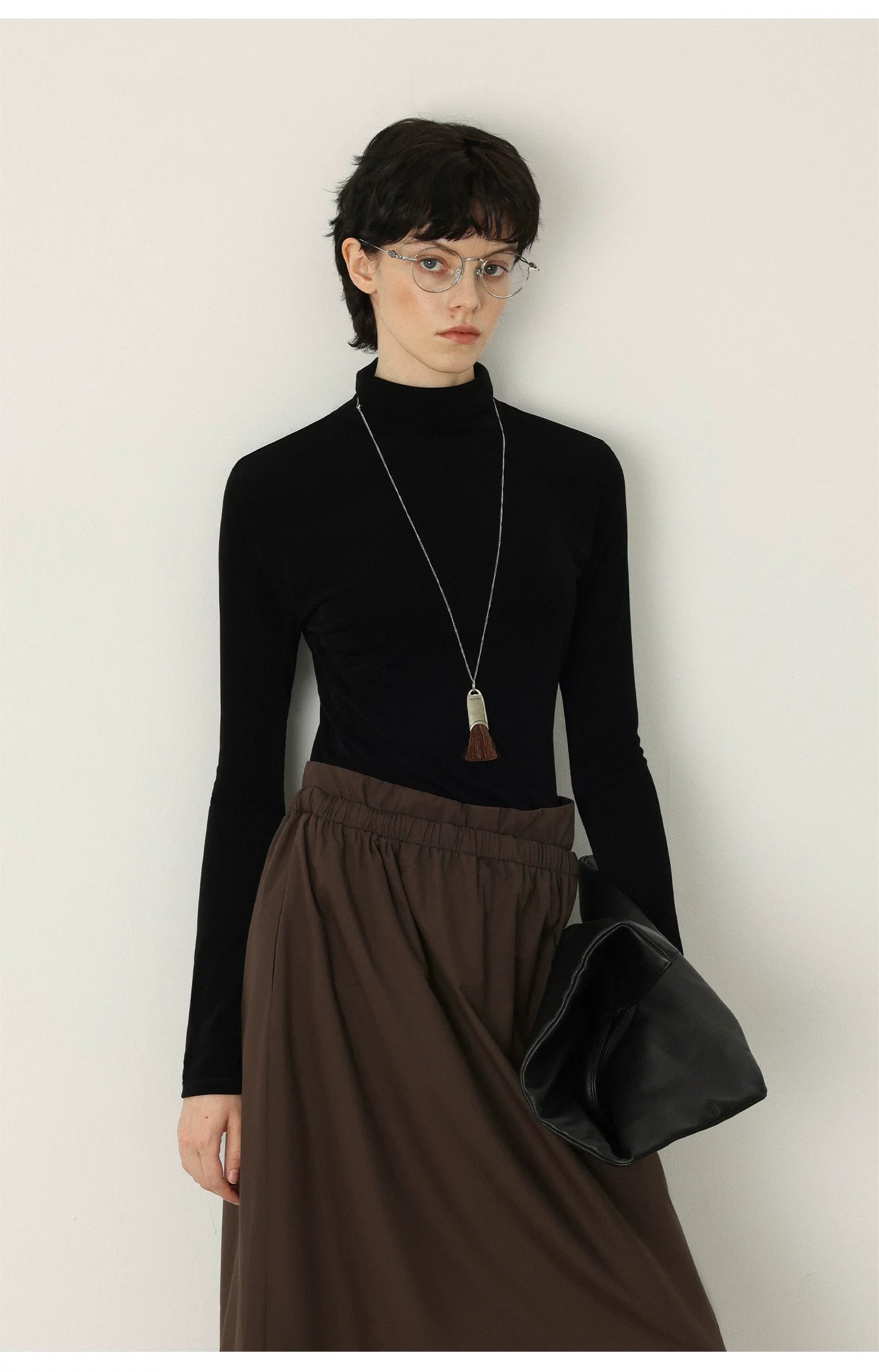 THESOONG/Classic Fashionable Acetate Soft Textured Black Turtleneck Slim Fit Base Top 7341
