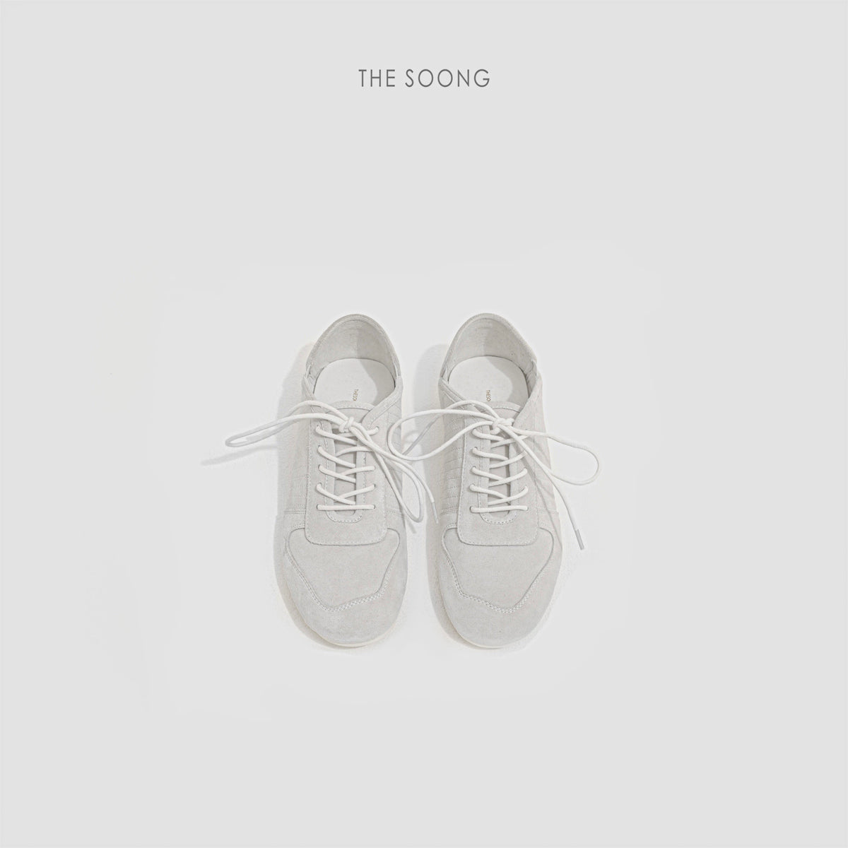 THESOONG/Suede White Sneakers Classic Cow Suede Lace-Up Soft Versatile Casual Shoes 8424