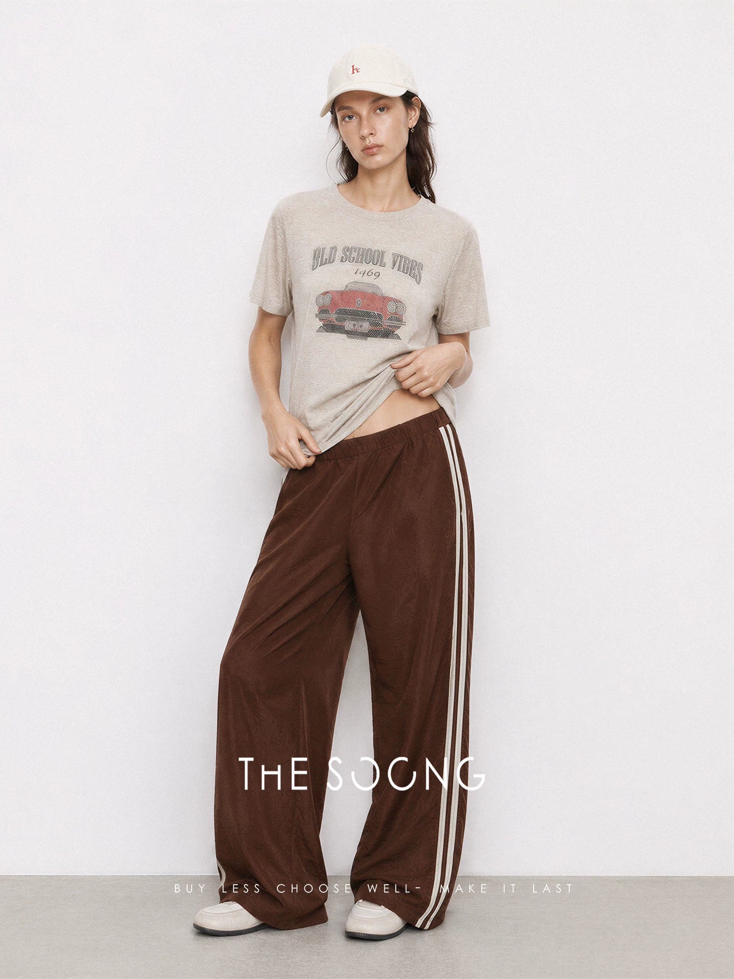 THESOONG/Linen breeze vintage car print breathable slim versatile short-sleeve T-shirt for women 9201