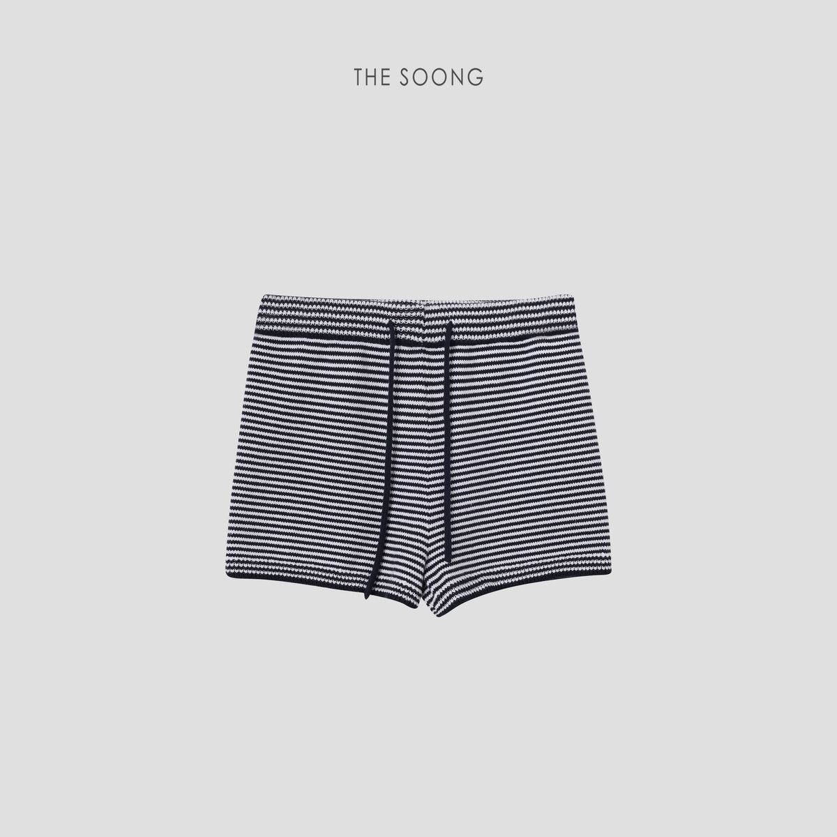 THESOONG/MINI Striped Minimalist Black and White Striped Rubber Mid-Rise High-Stretch Casual Beach Shorts 6552