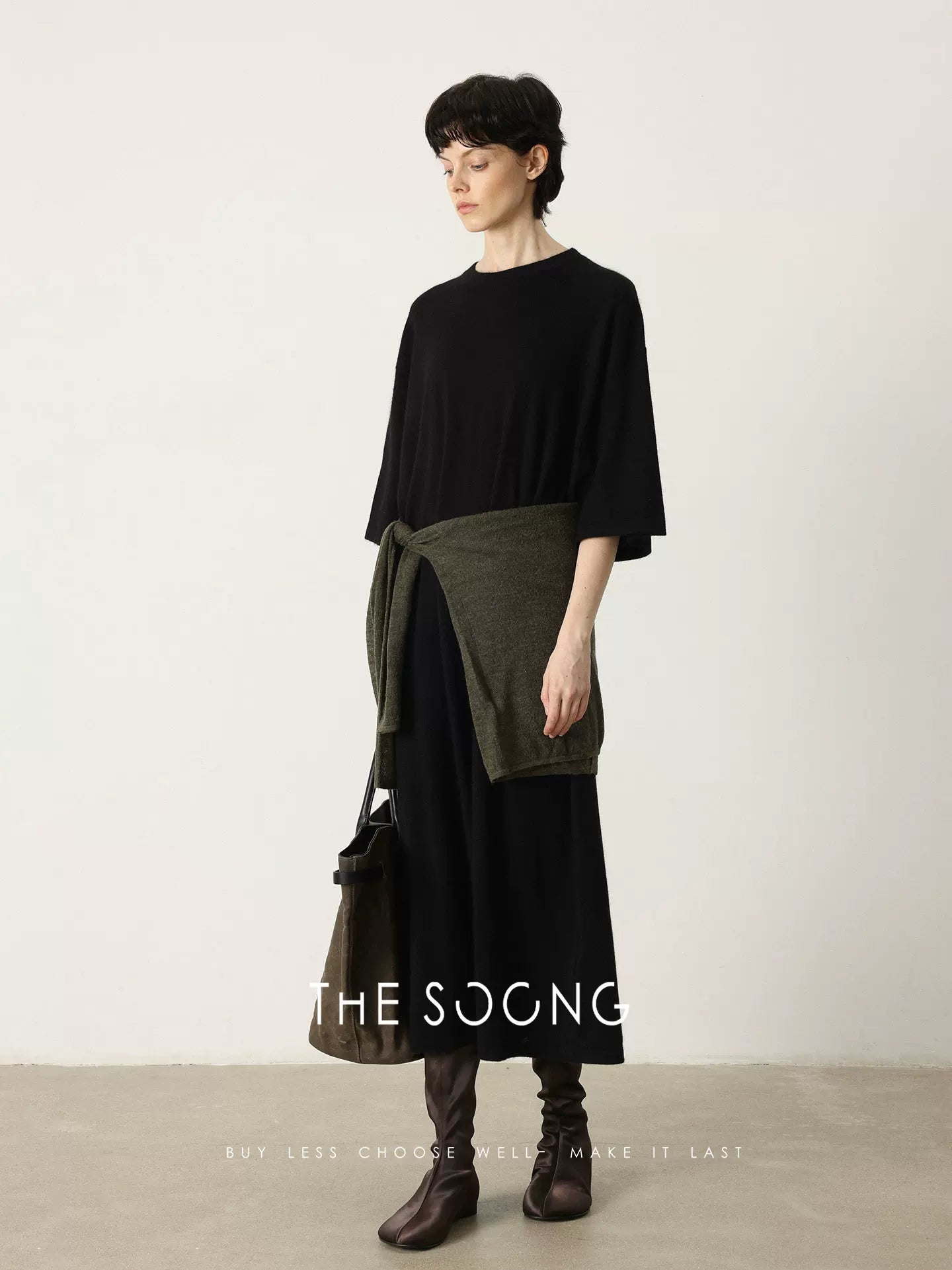 THESOONG/Sheepskin Three-quarter Sleeve Minimalist Lazy Stylish Structured T-Shirt Dress Mid-Length Loose 7510
