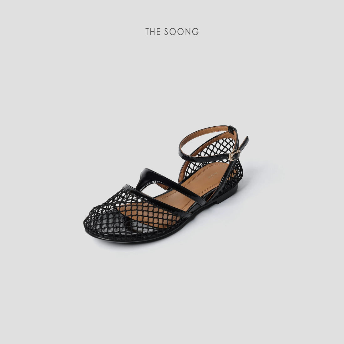 THESOONG / Hollow-Out Sandals Classic Breathable Mesh Lightweight Cross-Strap Sandals 7159