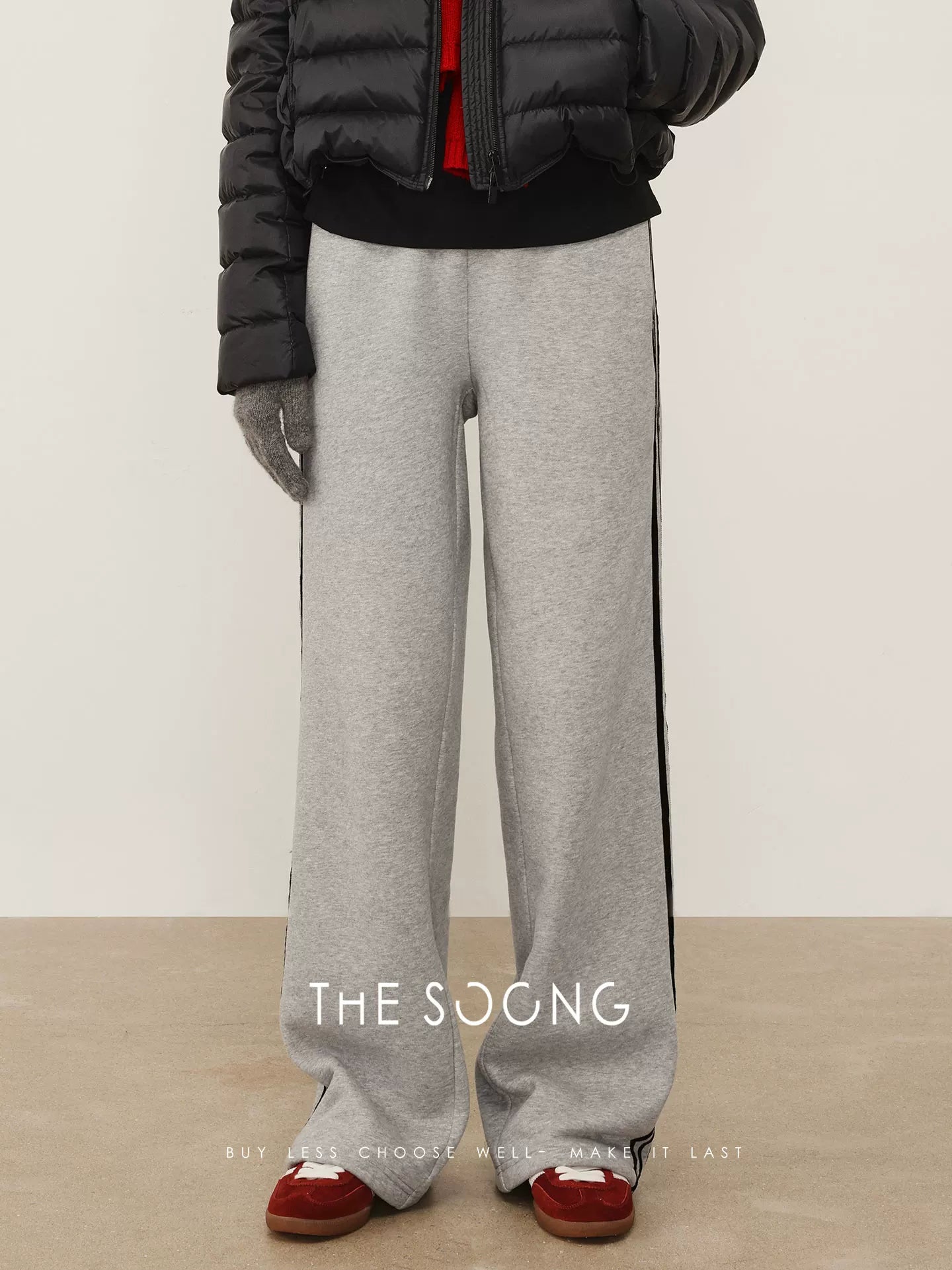 THESOONG / School Uniform Pants Fleece-lined Thick Comfortable Slim Side Stripes Adjustable Cuffed Casual Pants Women 8210